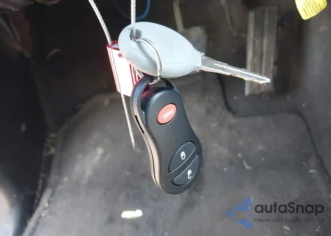 2004 Dodge Ram 1500 Slt/Laramie z USA, uszkodzony, nr VIN 1D7HA18D94S539083